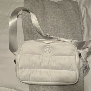 Lululemon everywhere belt bag larger size